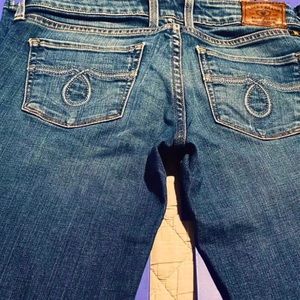 Lucky Lola Jeans With The Signature Lucky Fly